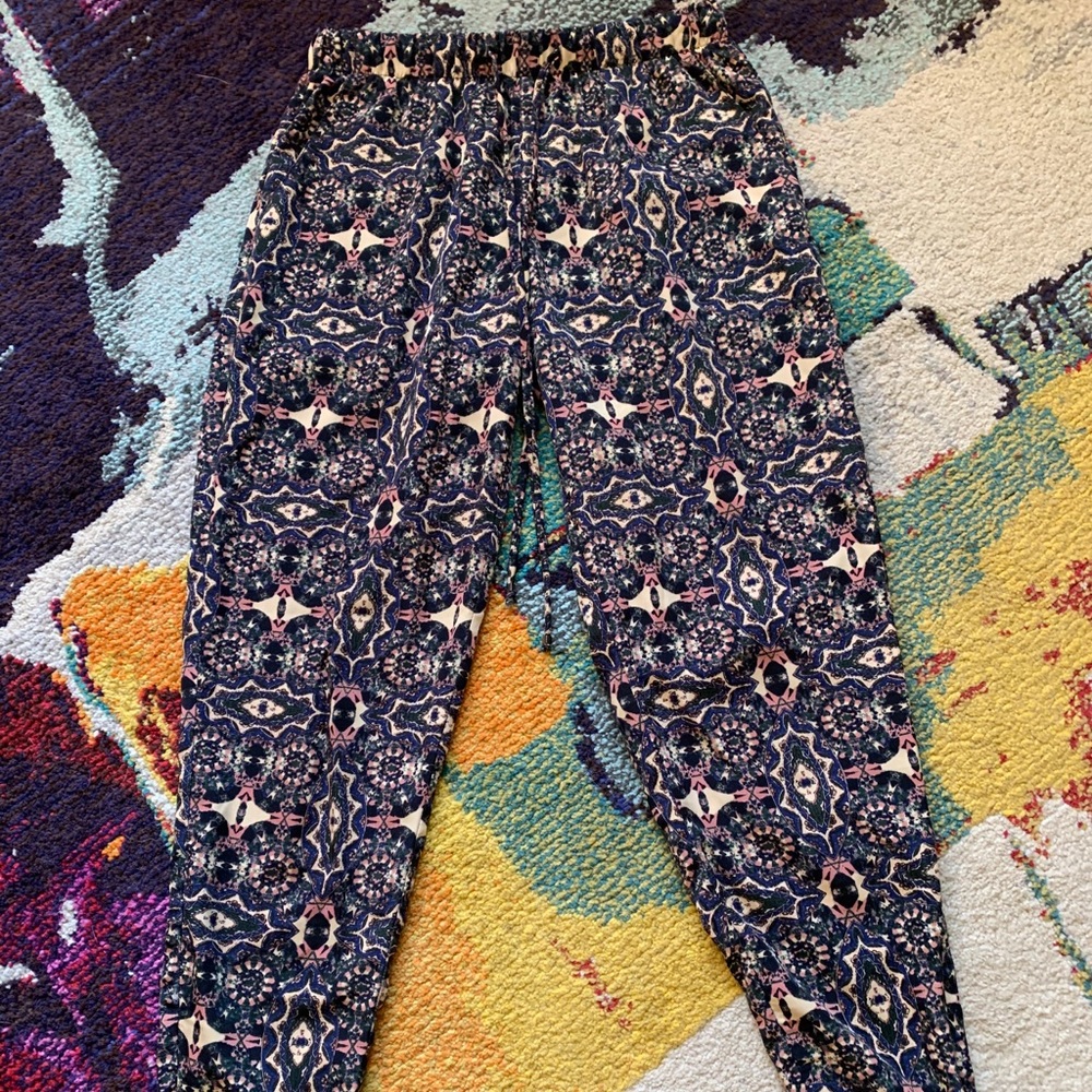 love21 - Elastic Waist Trouser
